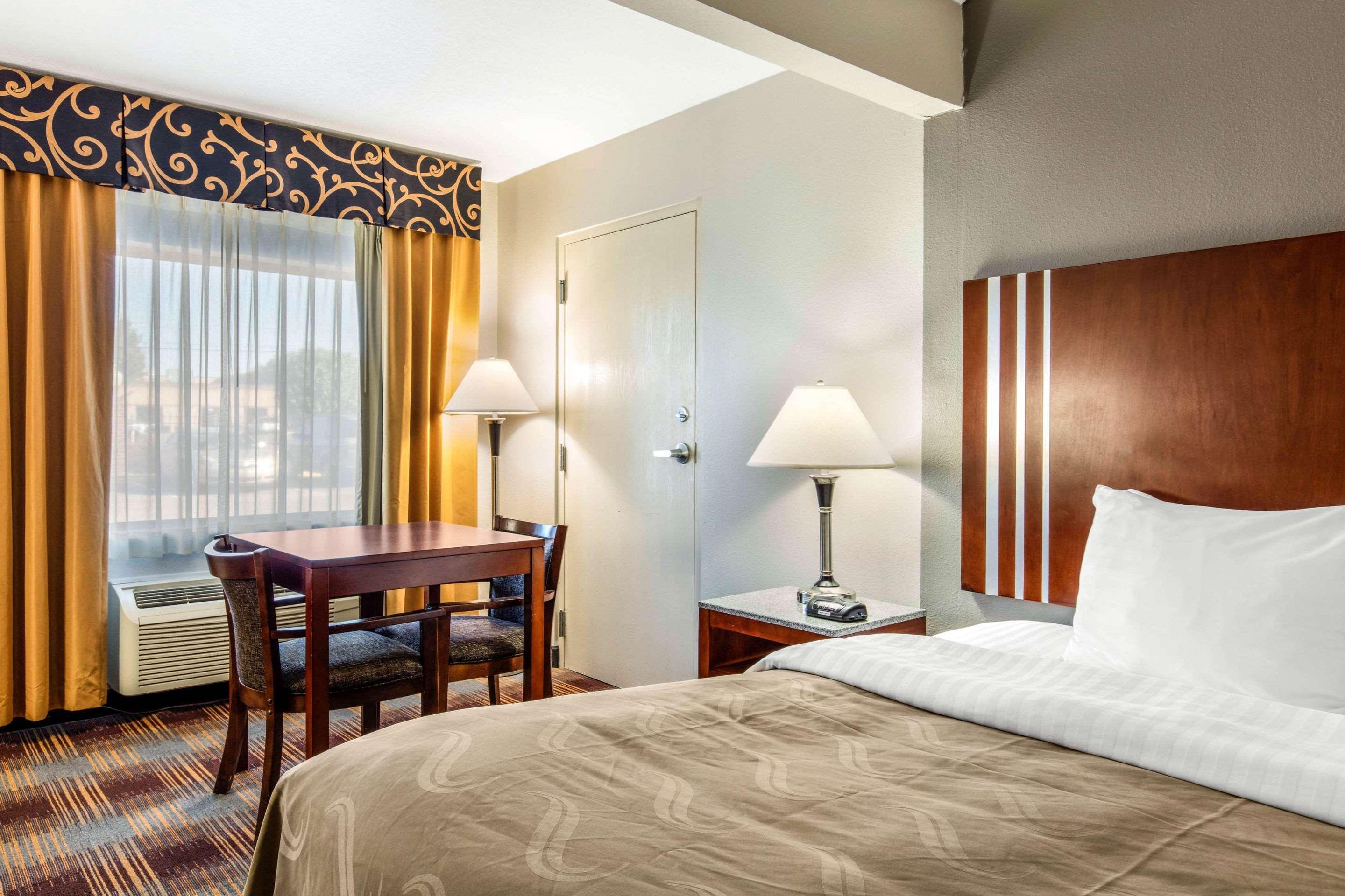 Quality Inn Airport I-240 Мемфіс Екстер'єр фото